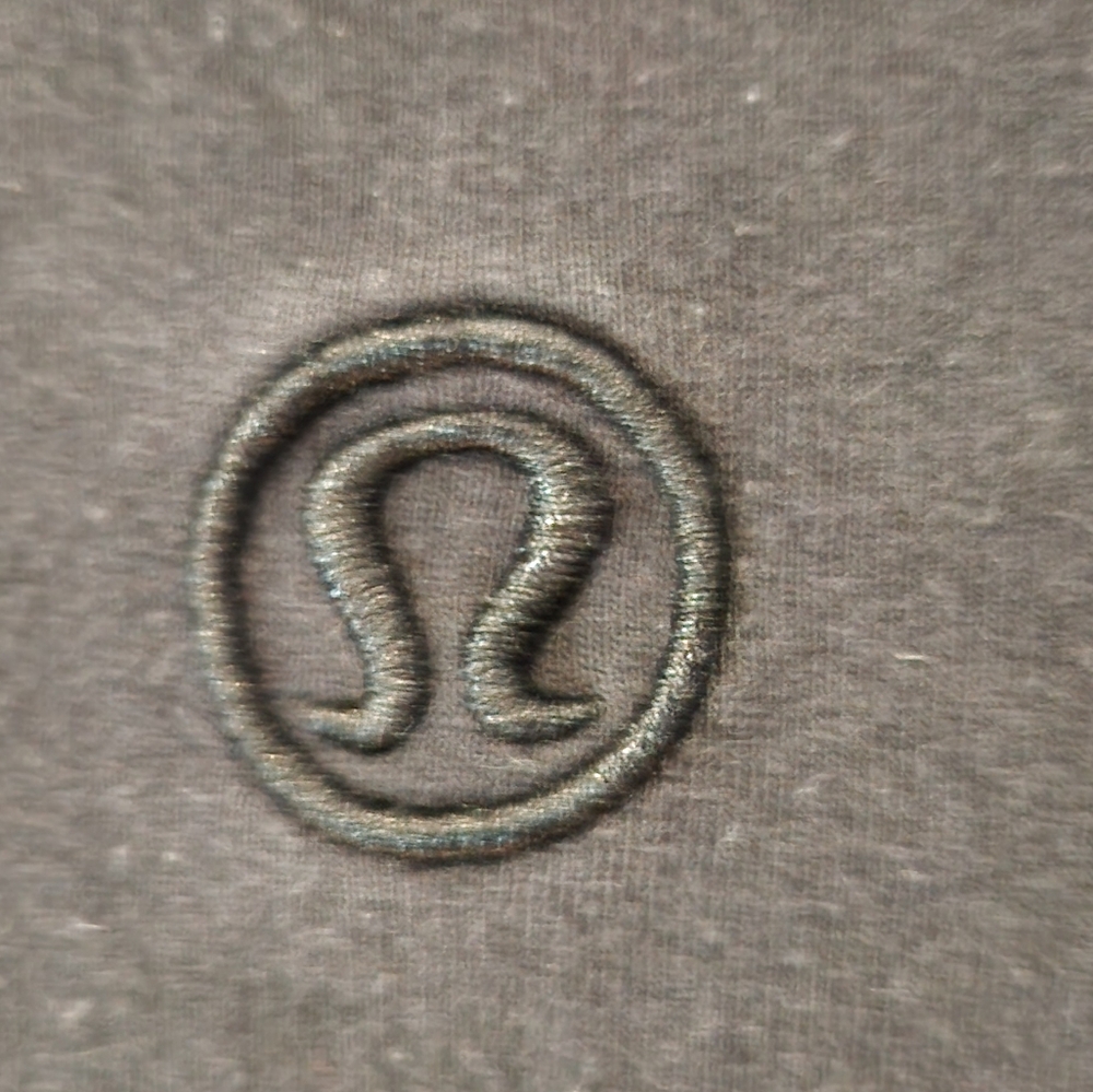Lululemon Size 6 Black Cowl Neck Sweatshirt Worn In‎ - Picture 5 of 8